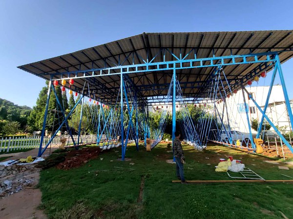 網(wǎng)紅秋千 網(wǎng)紅秋千