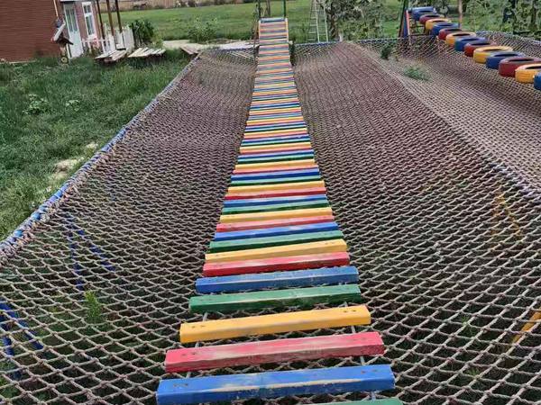 叢林穿越游樂項(xiàng)目 叢林穿越游樂項(xiàng)目